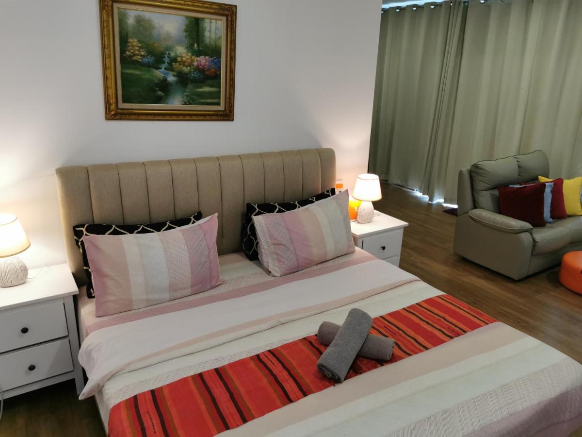 Apartamento Apple 4@Menara Simfoni/King Bed/Wifi/Netflix/TVBOX Cheras Exterior foto